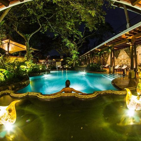 Hotel Museo Spa Casa Santo Domingo Antigua Extérieur photo The resort's swimming pool